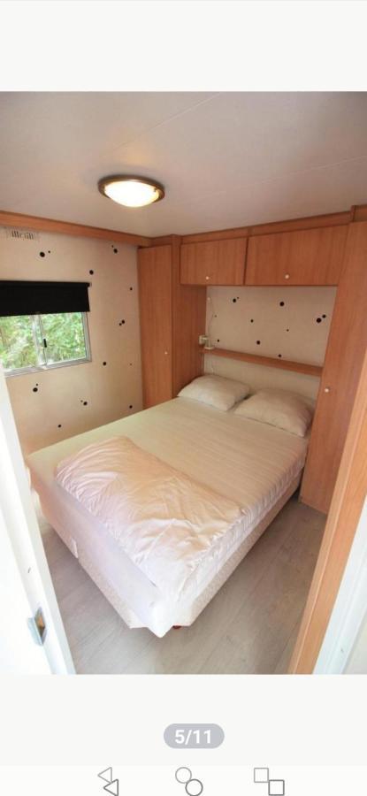 Stacaravan Op 5 Sterren Vakantiepark De Kuilart Friesland Aan Het Meer Met Zwembad 5P 237 Koudum Экстерьер фото
