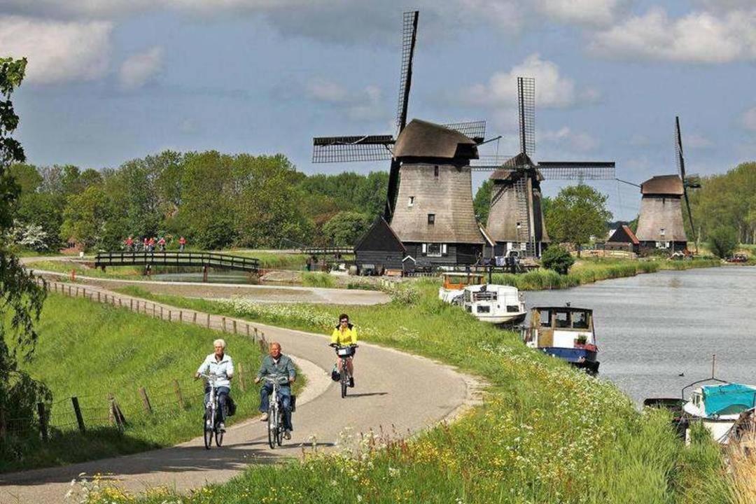 Stacaravan Op 5 Sterren Vakantiepark De Kuilart Friesland Aan Het Meer Met Zwembad 5P 237 Koudum Экстерьер фото