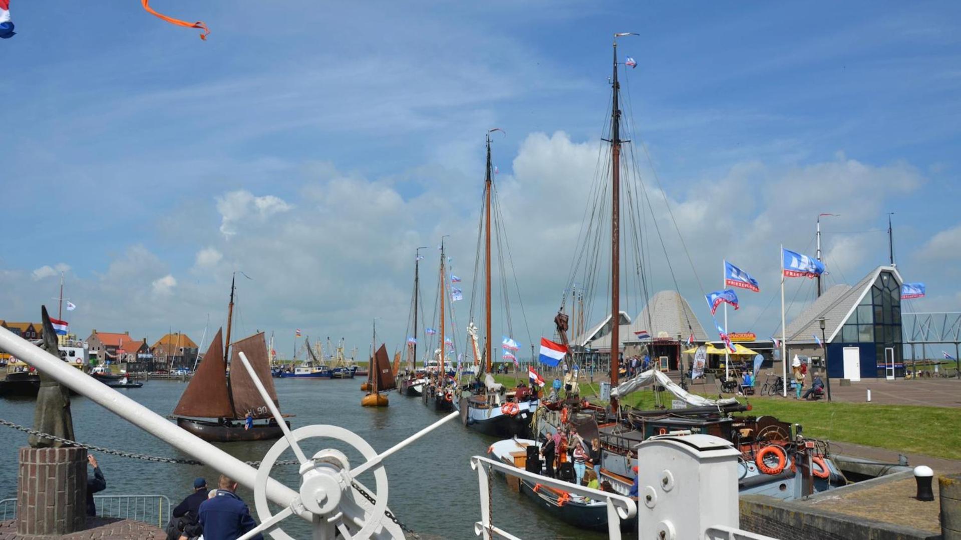 Stacaravan Op 5 Sterren Vakantiepark De Kuilart Friesland Aan Het Meer Met Zwembad 5P 237 Koudum Экстерьер фото